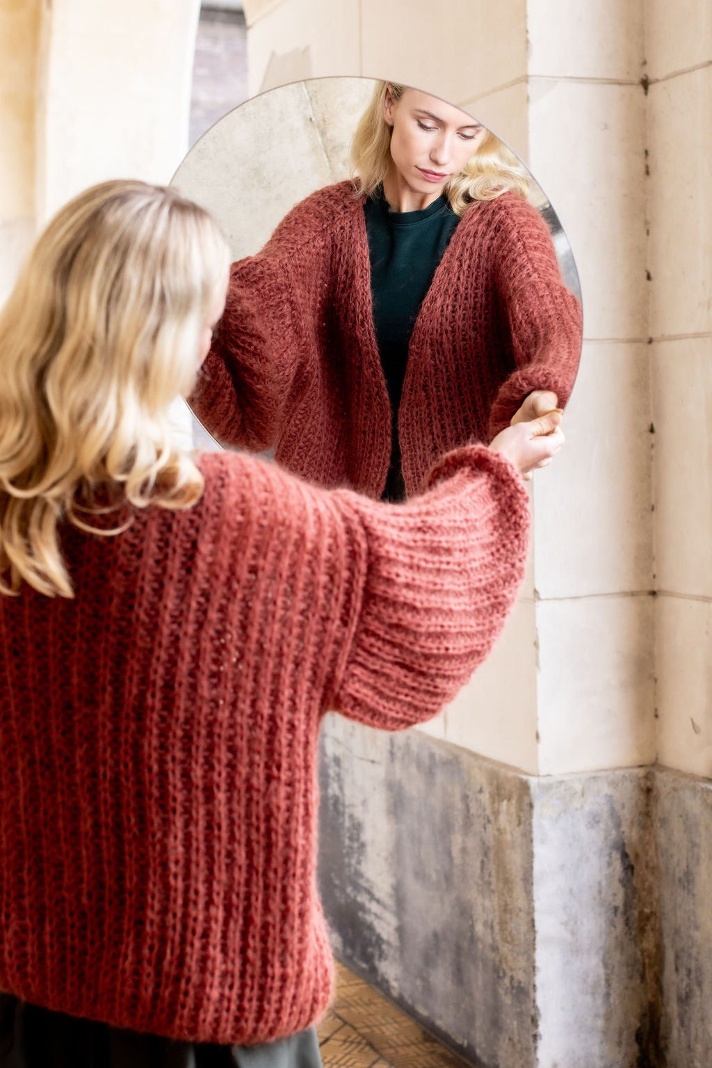 Odette Soft beige, VEST with long sleeves